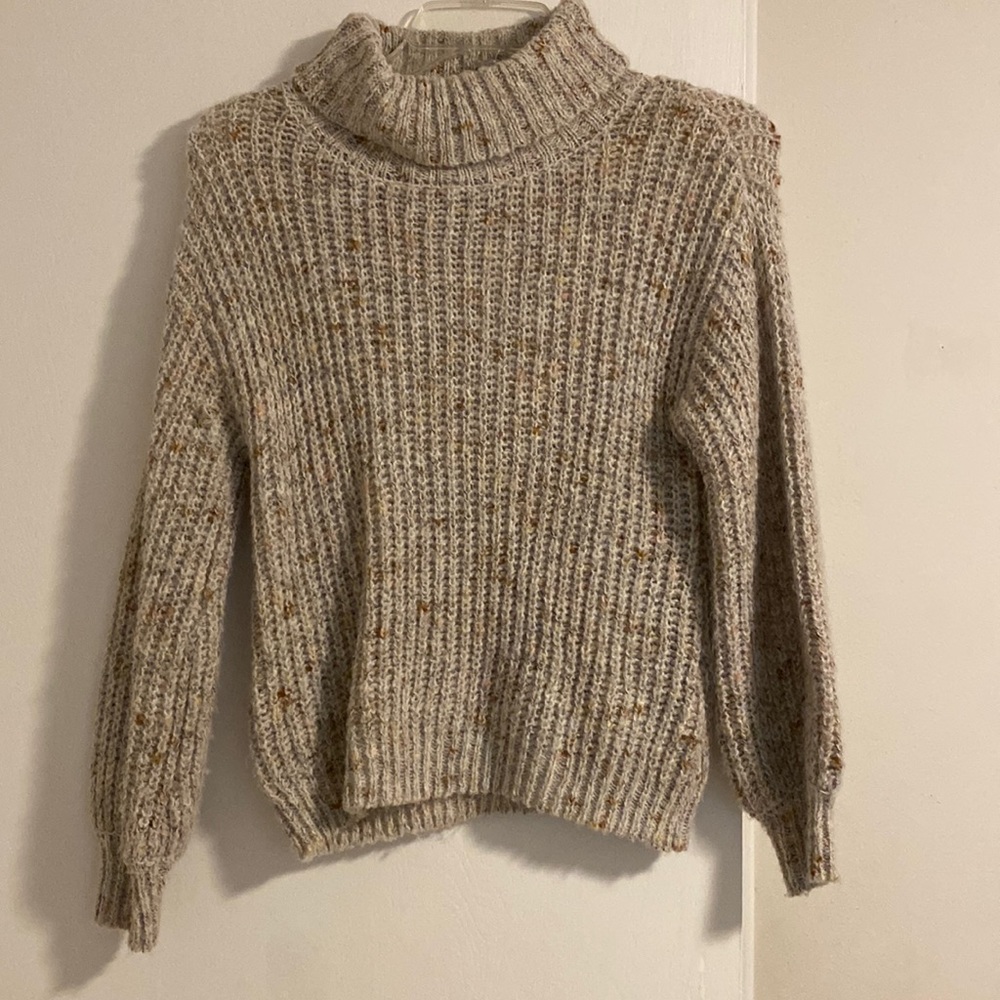 worn a few times, in good condition, no visible stains